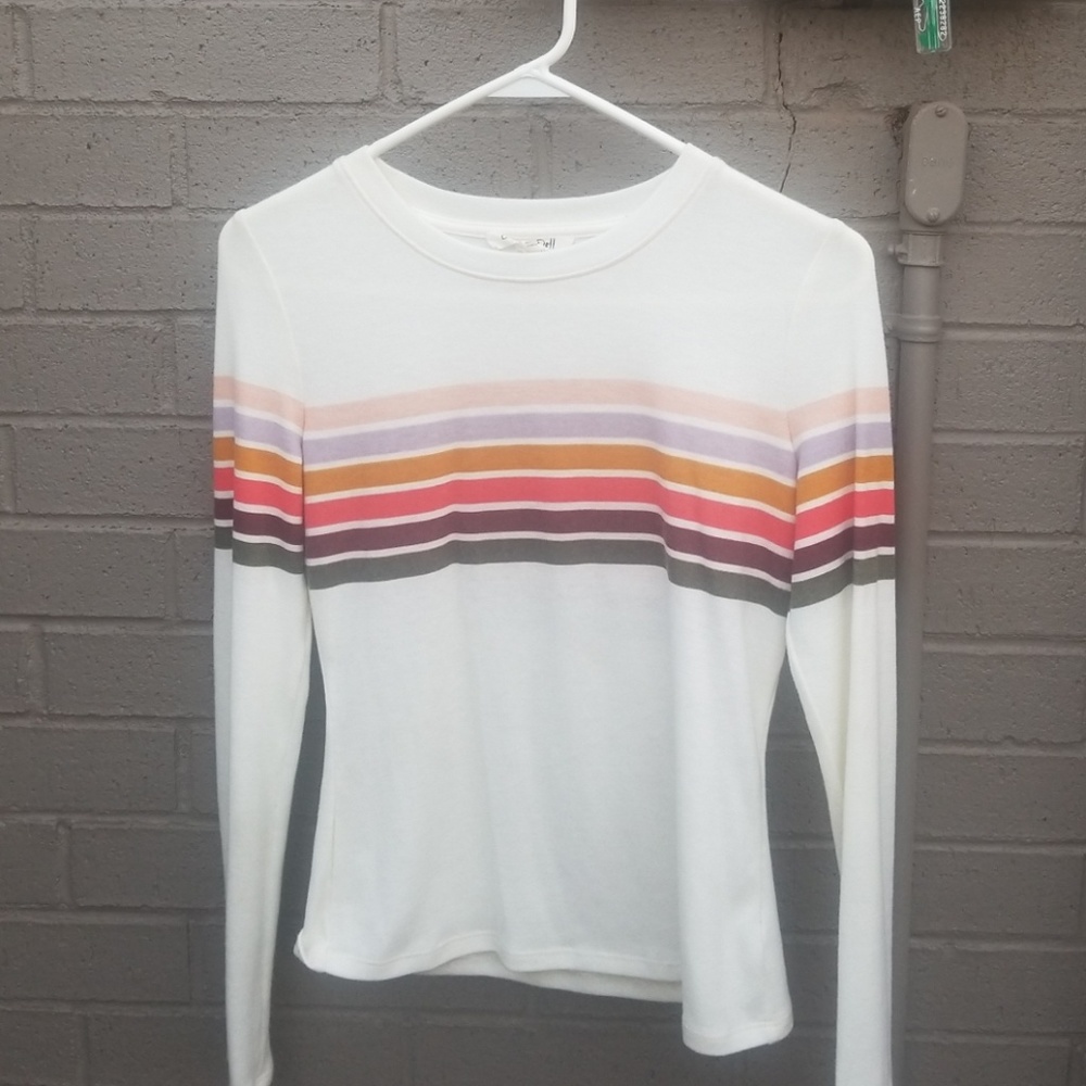 Tight fall long sleeve shirt from dillards